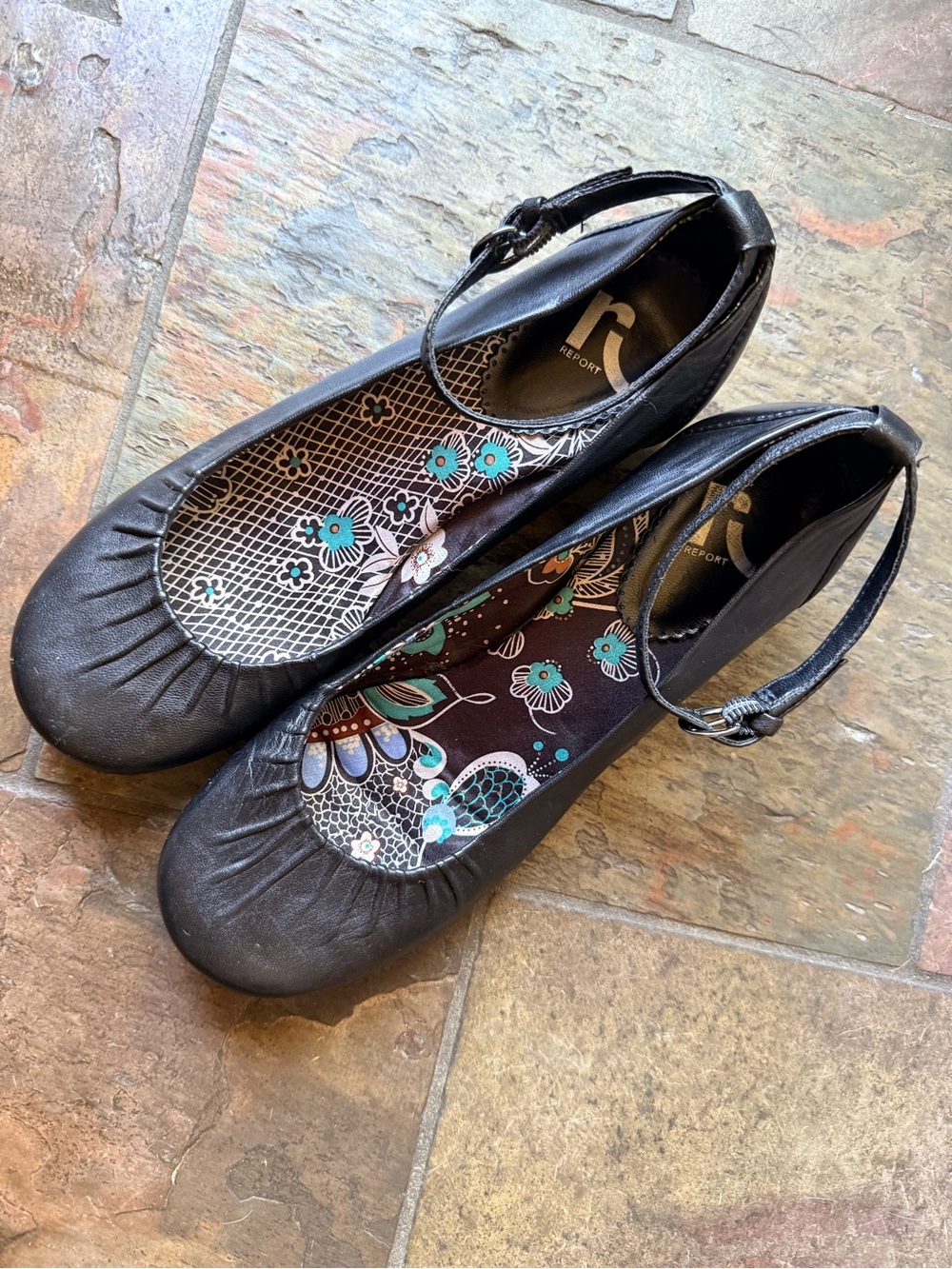 Report black leather Mary Jane ballet flats w/patterned lining & ankle strap Sz7